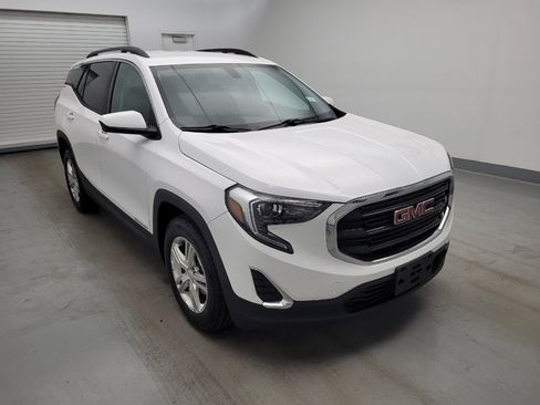 Used 2018 GMC Terrain SLE w/ Driver Convenience Package FWD image 13