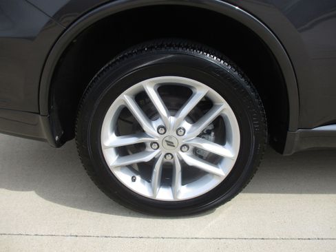 Used 2024 Dodge Durango GT AWD/4WD image 13