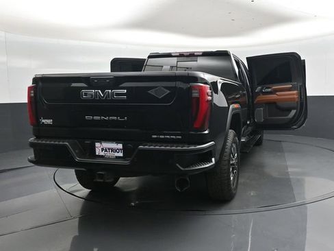 Used 2024 GMC Sierra 2500 Denali Ultimate w/ Max Trailering Package AWD/4WD image 48