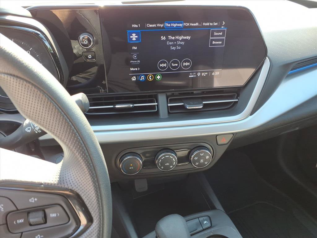 Used 2026 Chevrolet Trax LS w/ Driver Confidence Package FWD image 26