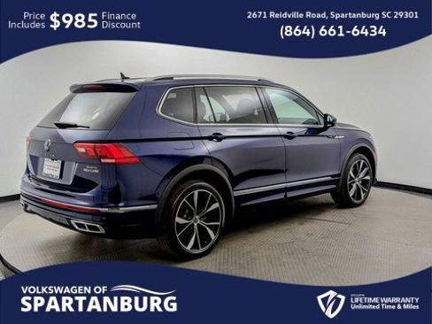 Used 2024 Volkswagen Tiguan SEL R-Line image 25