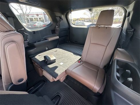 New 2024 Toyota Grand Highlander AWD Hybrid image 28