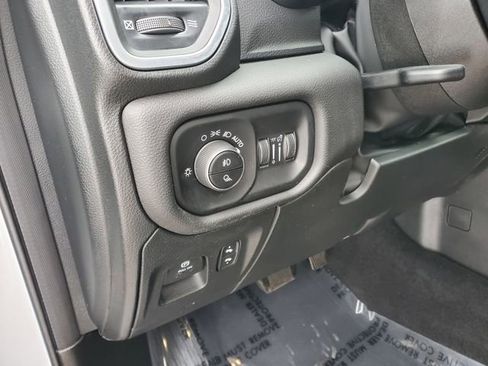 Certified 2025 RAM 1500 Big Horn image 11