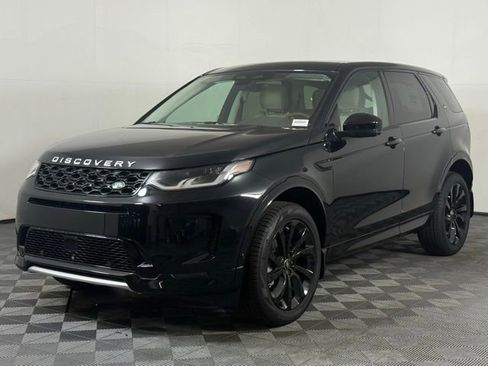 New 2025 Land Rover Discovery Sport S image 2