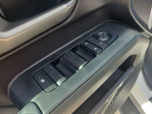 Used 2025 Toyota Tacoma TRD Off-Road w/ TRD Off Road Upgrade Package image 13