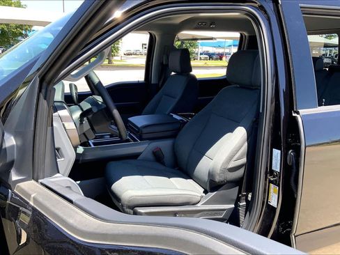 Used 2024 Ford F150 XLT w/ Equipment Group 303A High AWD/4WD image 8