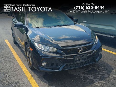 Used 2018 Honda Civic EX image 1