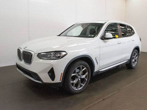 Certified 2024 BMW X3 xDrive30i w/ Convenience Package AWD/4WD image 8