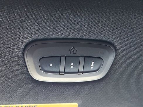 Used 2024 RAM 2500 Rebel w/ Towing Technology Group image 21