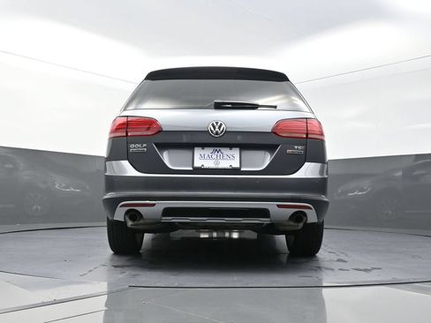 Used 2018 Volkswagen Golf Alltrack SEL AWD/4WD image 29