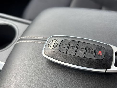Used 2026 Nissan Altima 2.5 SV FWD image 24