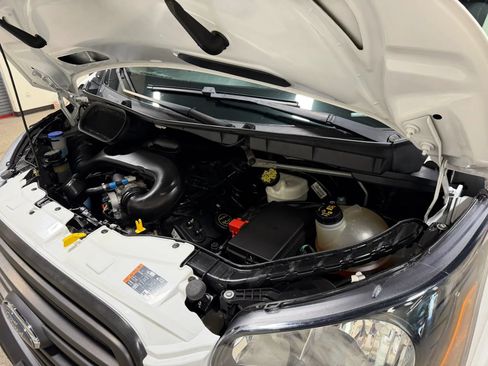 Used 2019 Ford Transit 150 XL RWD image 60