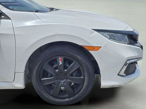 Used 2019 Honda Civic LX image 9