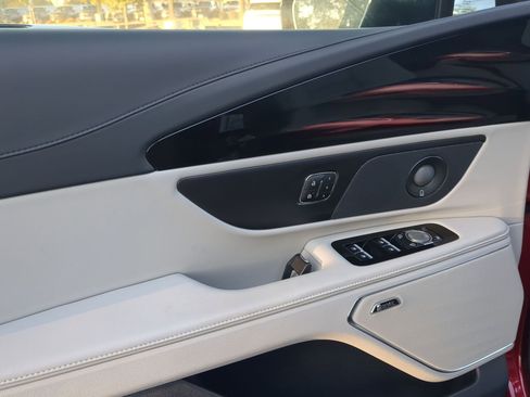 New 2026 Lincoln Nautilus Premier w/ Equipment Group 102A image 12