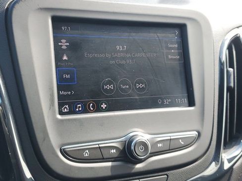 Certified 2024 Chevrolet Equinox RS w/ LPO, Floor Liner Package image 26