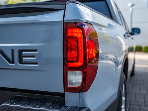 Used 2025 Honda Ridgeline RTL image 13