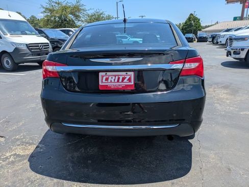 Used 2013 Chrysler 200 Touring w/ Cold Weather Group FWD image 6