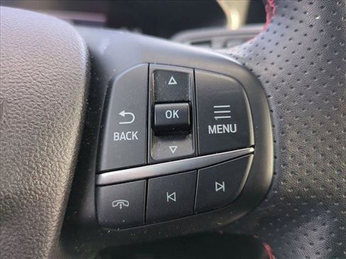 Used 2024 Ford Escape ST-Line image 16