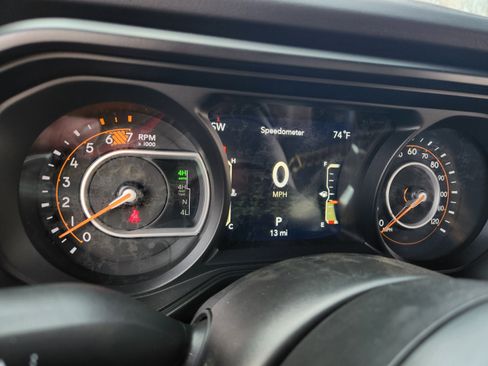 New 2025 Jeep Wrangler Unlimited Rubicon 392 image 25