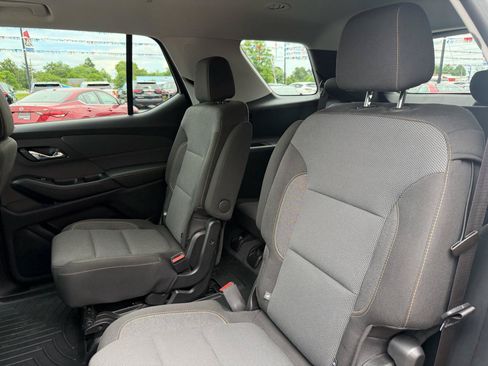Used 2020 Chevrolet Traverse LT AWD/4WD image 19