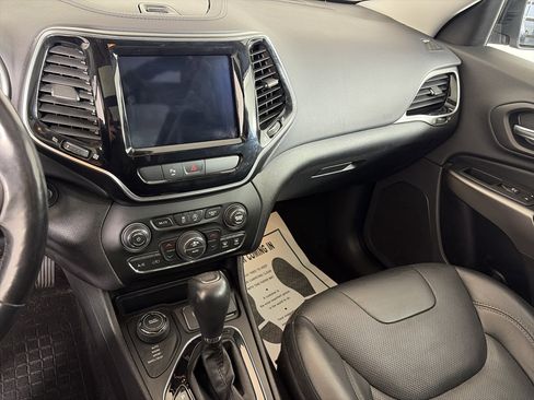 Used 2020 Jeep Cherokee Limited w/ Trailer Tow Group image 4