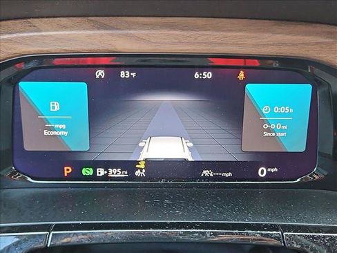 Used 2025 Volkswagen Atlas SE FWD image 11