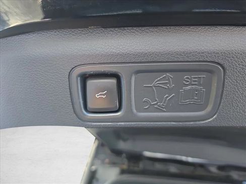 Used 2023 Lincoln Navigator L Reserve image 14