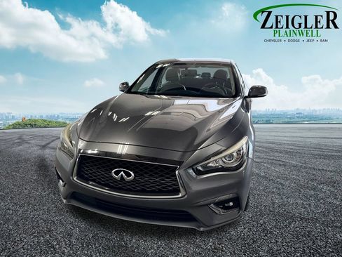 Used 2018 INFINITI Q50 Luxe AWD/4WD image 9