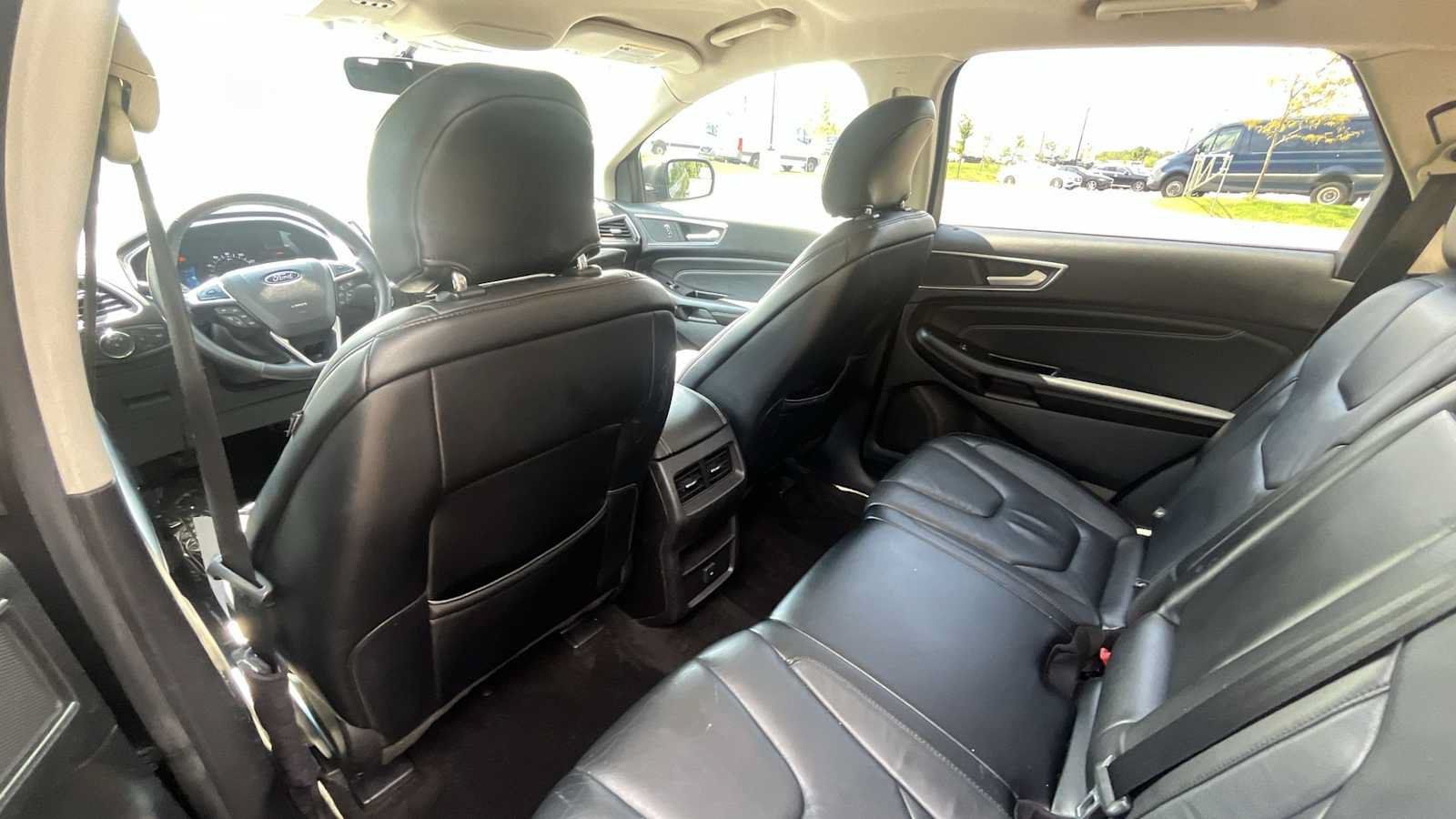 Used 2015 Ford Edge Titanium AWD/4WD image 13