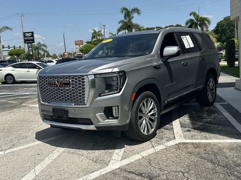 Used 2023 GMC Yukon Denali AWD/4WD image 3