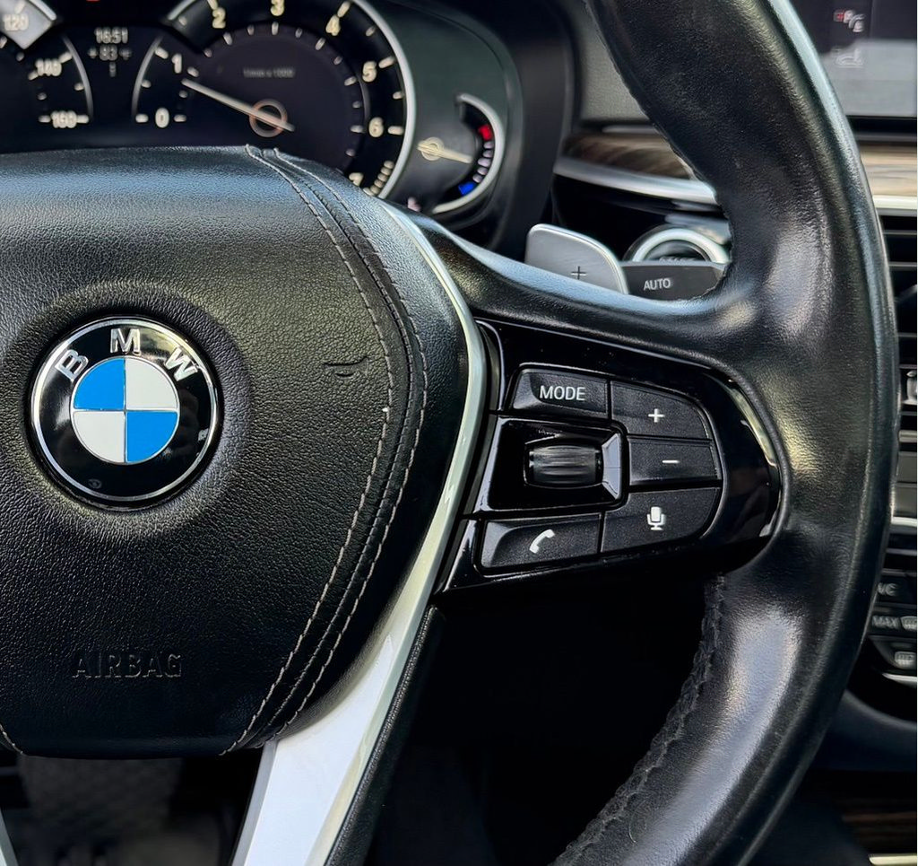 Used 2017 BMW 540i RWD image 37