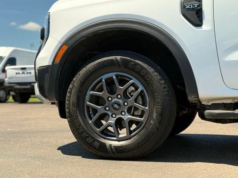 Used 2025 Ford Ranger XLT w/ FX4 Off-Road Package AWD/4WD image 45