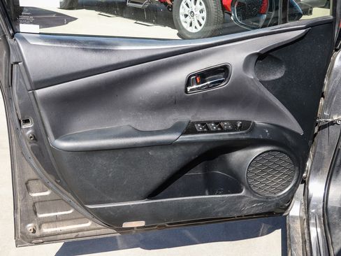 Certified 2018 Toyota Prius Prime Premium FWD image 21