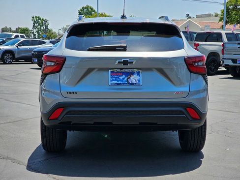 New 2026 Chevrolet Trax RS w/ Driver Confidence Package FWD image 5
