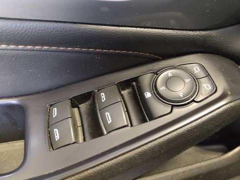Used 2019 Chevrolet Traverse LT w/ LT Premium Package AWD/4WD image 27