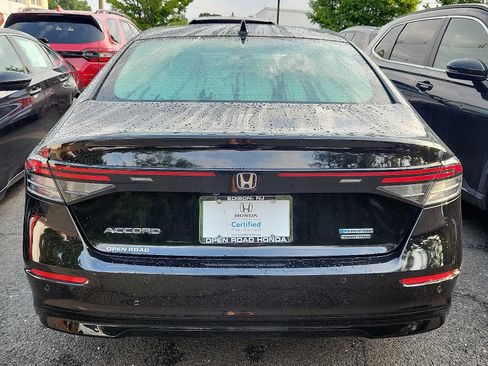 Certified 2023 Honda Accord Touring image 2