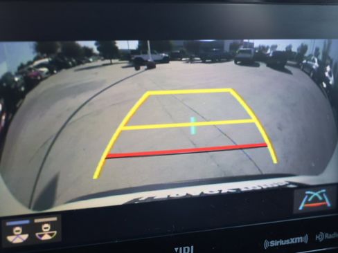 Used 2021 Toyota RAV4 XLE Premium image 23