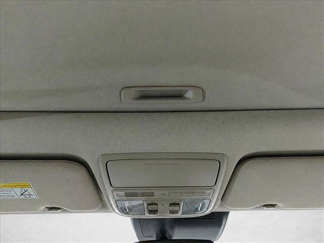 Used 2019 Honda CR-V EX-L image 11
