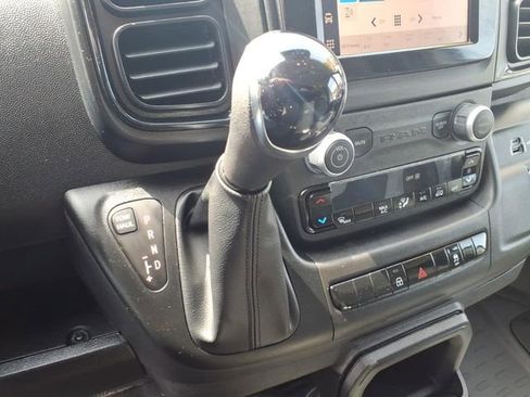 Used 2024 RAM ProMaster 2500 image 24