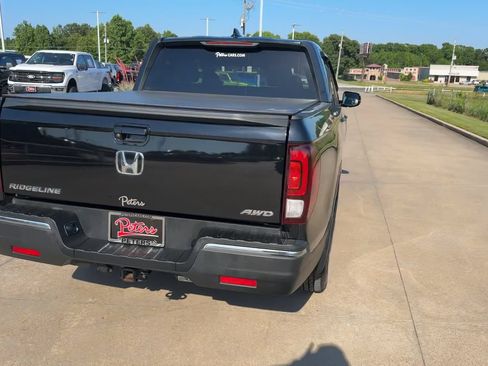 Used 2020 Honda Ridgeline Sport image 8