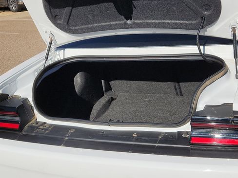 Used 2022 Dodge Challenger SXT w/ Blacktop Package image 8