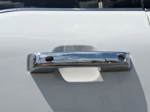 Used 2023 Ford F250 Lariat w/ Chrome Package AWD/4WD image 29