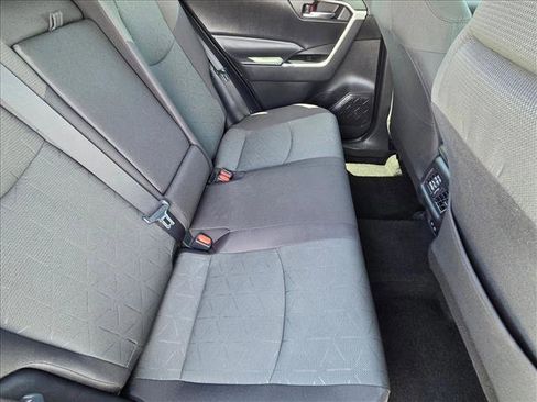 Used 2024 Toyota RAV4 XLE image 18