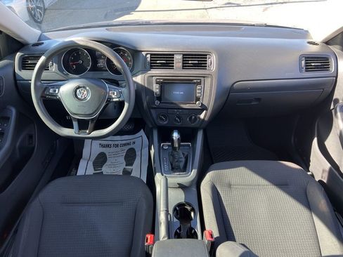 Used 2015 Volkswagen Jetta S image 26