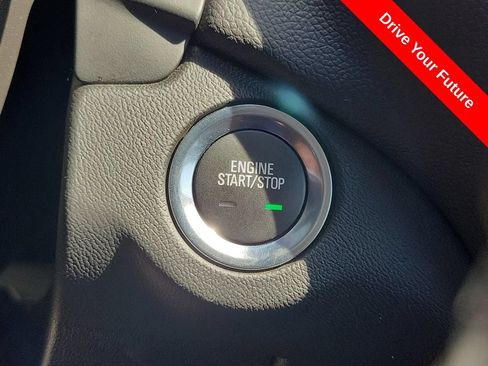Used 2024 Chevrolet Equinox LT AWD/4WD image 10