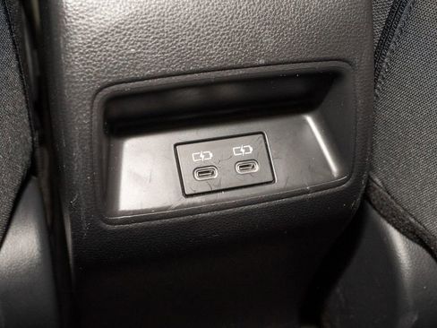 Used 2024 Toyota Corolla LE image 7