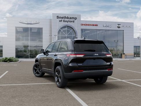 New 2026 Jeep Grand Cherokee Limited w/ Limited Altitude Package image 3