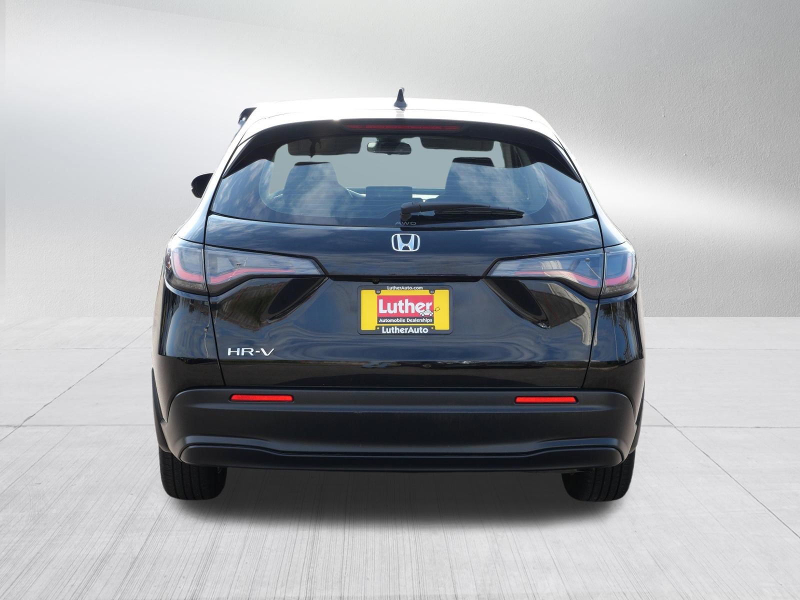 Certified 2024 Honda HR-V LX image 6