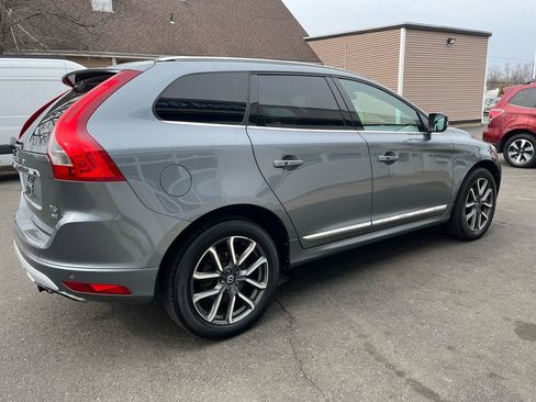 Used 2017 Volvo XC60 T6 Dynamic w/ Preferred Option Package image 6