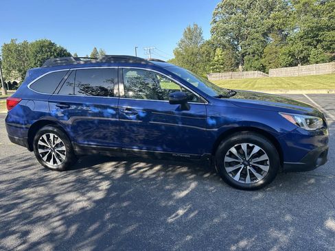 Used 2015 Subaru Outback 2.5i Limited image 8